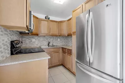 2970 NE 16th Avenue #211, Oakland Park, FL 33334 - Photo 11