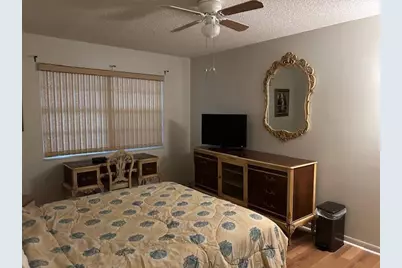 221 Lake Meryl Drive, West Palm Beach, FL 33411 - Photo 9