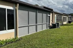 221 Lake Meryl Dr, West Palm Beach, FL 33411 - Photo 17