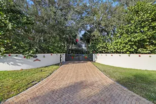4980 Stables Way, Wellington, FL 33414 - Photo 27