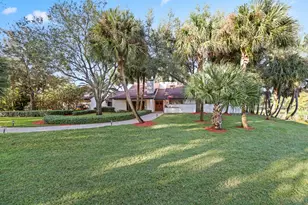4980 Stables Way, Wellington, FL 33414 - Photo 29