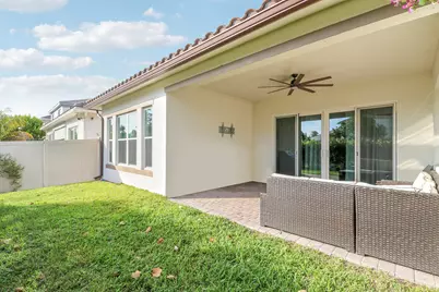 9240 Greenspire Lane, Lake Worth, FL 33467 - Photo 37