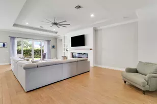 9240 Greenspire Ln, Lake Worth, FL 33467 - Photo 7