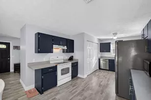 3142 SW Bridge St, Port Saint Lucie, FL 34953 - Photo 9