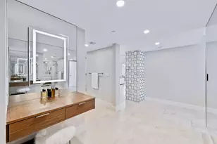 5200 N Ocean Dr, Singer Island, FL 33404 - Photo 17