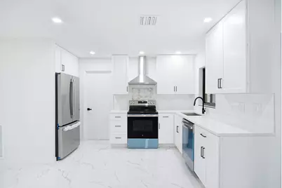 435 NE Solida Circle, Port Saint Lucie, FL 34953 - Photo 3