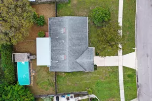 435 NE Solida Cir, Port Saint Lucie, FL 34953 - Photo 13