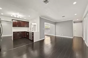 3670 NW 78th Ln, Coral Springs, FL 33065 - Photo 9