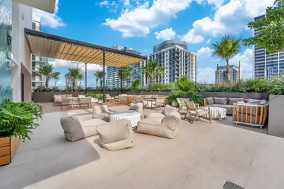11 NE 6th Street #2201, Miami, FL 33132 - Photo 21