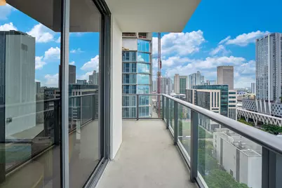 11 NE 6th Street #2201, Miami, FL 33132 - Photo 15