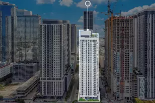 11 NE 6th St, Miami, FL 33132 - Photo 43