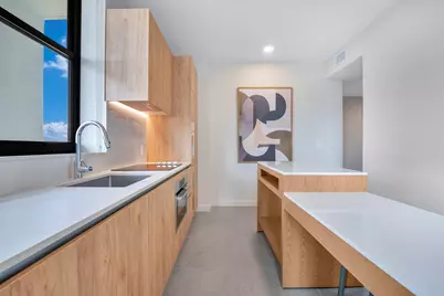 11 NE 6th Street #2201, Miami, FL 33132 - Photo 5