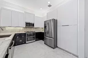 8687 Cathedral Peak Ct, Boynton Beach, FL 33473 - Photo 11