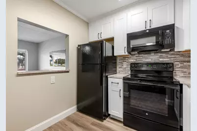 500 Village Green Circle W #205, Lake Worth Beach, FL 33461 - Photo 7