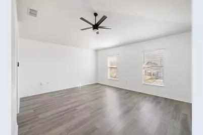 981 SW McElroy Avenue, Port Saint Lucie, FL 34984 - Photo 29