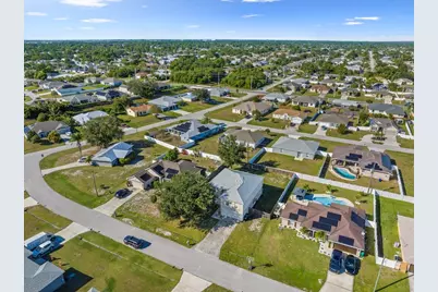 981 SW McElroy Avenue, Port Saint Lucie, FL 34984 - Photo 45