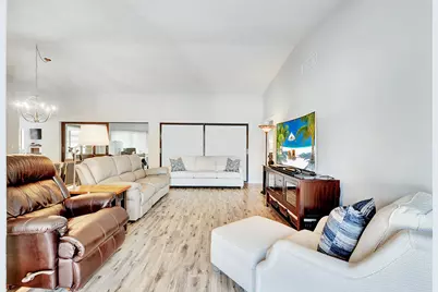 10306 Greentrail Drive N, Boynton Beach, FL 33436 - Photo 7