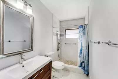 10306 Greentrail Drive N, Boynton Beach, FL 33436 - Photo 23