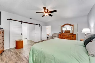 10306 Greentrail Drive N, Boynton Beach, FL 33436 - Photo 17