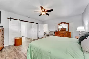 10306 Greentrail Dr N, Boynton Beach, FL 33436 - Photo 17