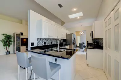 450 SW Fairway Landing, Port Saint Lucie, FL 34986 - Photo 7