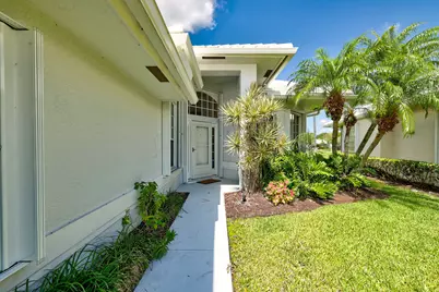 450 SW Fairway Landing, Port Saint Lucie, FL 34986 - Photo 3