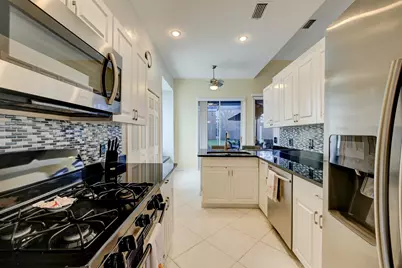 450 SW Fairway Landing, Port Saint Lucie, FL 34986 - Photo 11