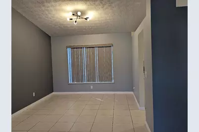 1122 SE Puritan Lane, Port Saint Lucie, FL 34983 - Photo 11