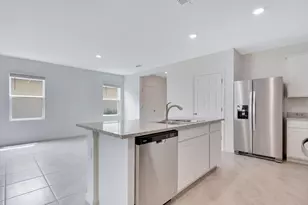 12335 SW Nettuno Way, Port Saint Lucie, FL 34987 - Photo 15