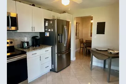 3755 Via Poinciana #304, Lake Worth, FL 33467 - Photo 3