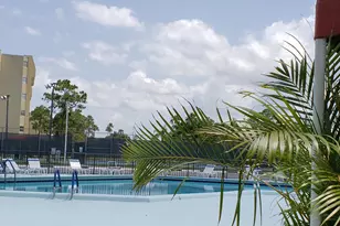 3755 Via Poinciana, Lake Worth, FL 33467 - Photo 29