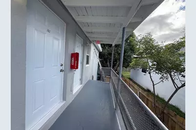 1913 Division Avenue #202, West Palm Beach, FL 33407 - Photo 9