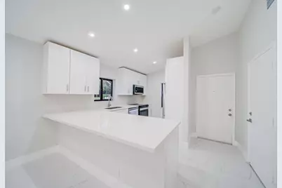 8067 Summerbreeze Lane, Boca Raton, FL 33496 - Photo 5