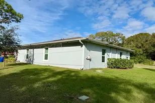 3531 S 7th S St, Fort Pierce, FL 34982 - Photo 3