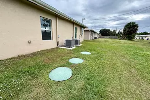 3531 S 7th S St, Fort Pierce, FL 34982 - Photo 15