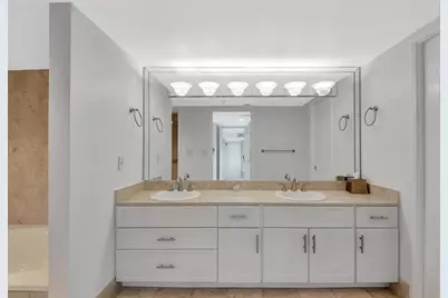 20100 Boca West Drive #126, Boca Raton, FL 33434 - Photo 21