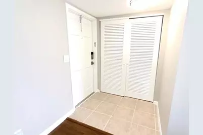 5510 Tamberlane Circle #243, Palm Beach Gardens, FL 33418 - Photo 5