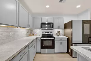 644 SW Hoffenberg Ave, Port Saint Lucie, FL 34953 - Photo 15