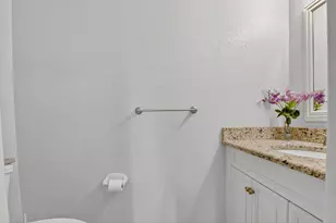 676 Laconia Cir, Lake Worth, FL 33467 - Photo 5