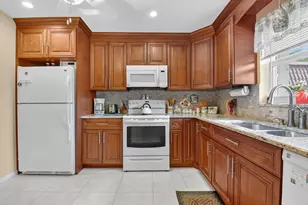 676 Laconia Cir, Lake Worth, FL 33467 - Photo 39