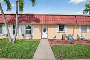 676 Laconia Cir, Lake Worth, FL 33467 - Photo 1