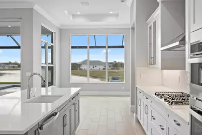 9203 SW Pinnacle Place, Port Saint Lucie, FL 34987 - Photo 5