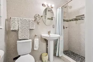 802 NE 2nd St, Delray Beach, FL 33483 - Photo 33