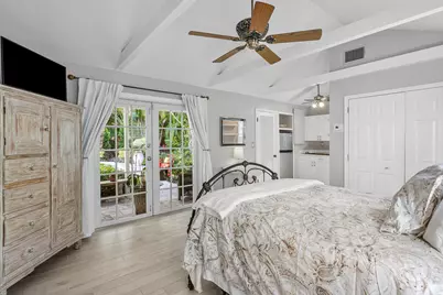 802 NE 2nd Street, Delray Beach, FL 33483 - Photo 37