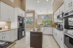 8048 Links Way, Port Saint Lucie, FL 34986 - Photo 11