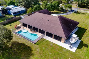 2774 Gentile Rd, Fort Pierce, FL 34945 - Photo 9