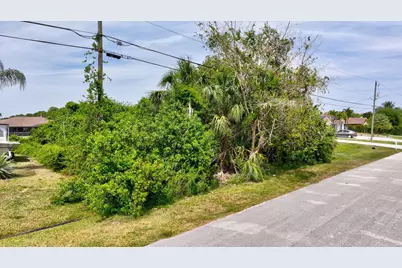 373 SW Millard Drive, Port Saint Lucie, FL 34953 - Photo 15