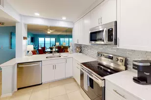 10044 S Ocean Dr, Jensen Beach, FL 34957 - Photo 13