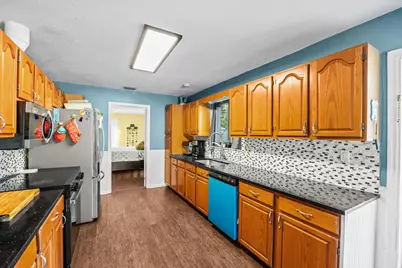 16888 W Hialeah Drive, The Acreage, FL 33470 - Photo 5