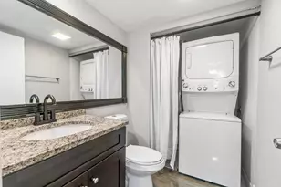 1015 10th Ct, Palm Beach Gardens, FL 33410 - Photo 11